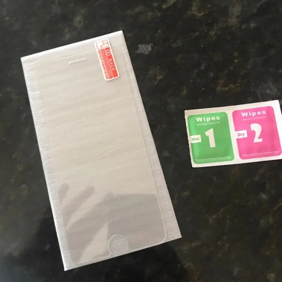 iPhone screen protector - Picture 1 of 1